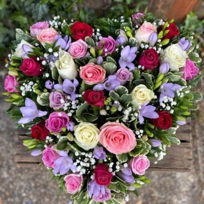 Rose and Seasonal flower Loose  Heart