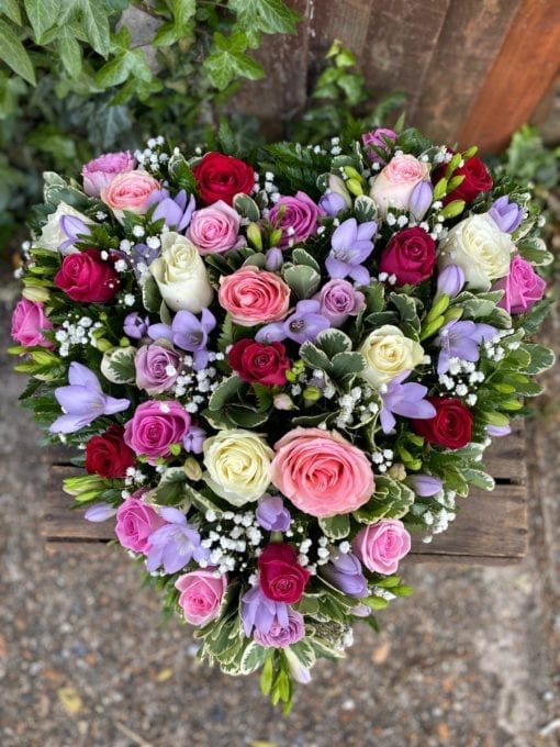 Rose and Seasonal flower Loose  Heart